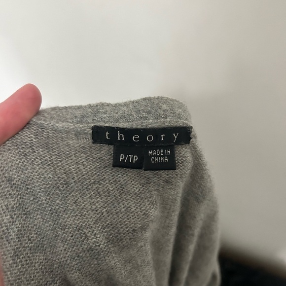 Theory gray cardigan cashmere blend size petite‎ - Picture 5 of 5